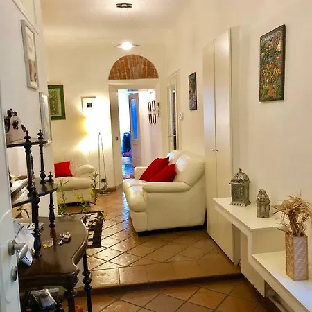 Corso Di Porta Ticinese מילאנו